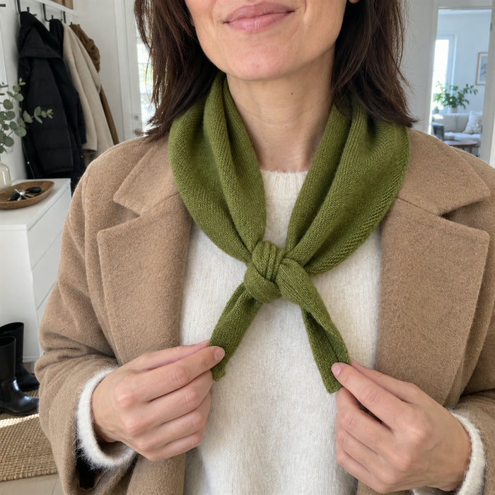 Strickschal im Korea-Style für Damen für Herbst und Winter – schlicht, gestrickt, in Schwarz, Grau, Grün, Rot und Weiß