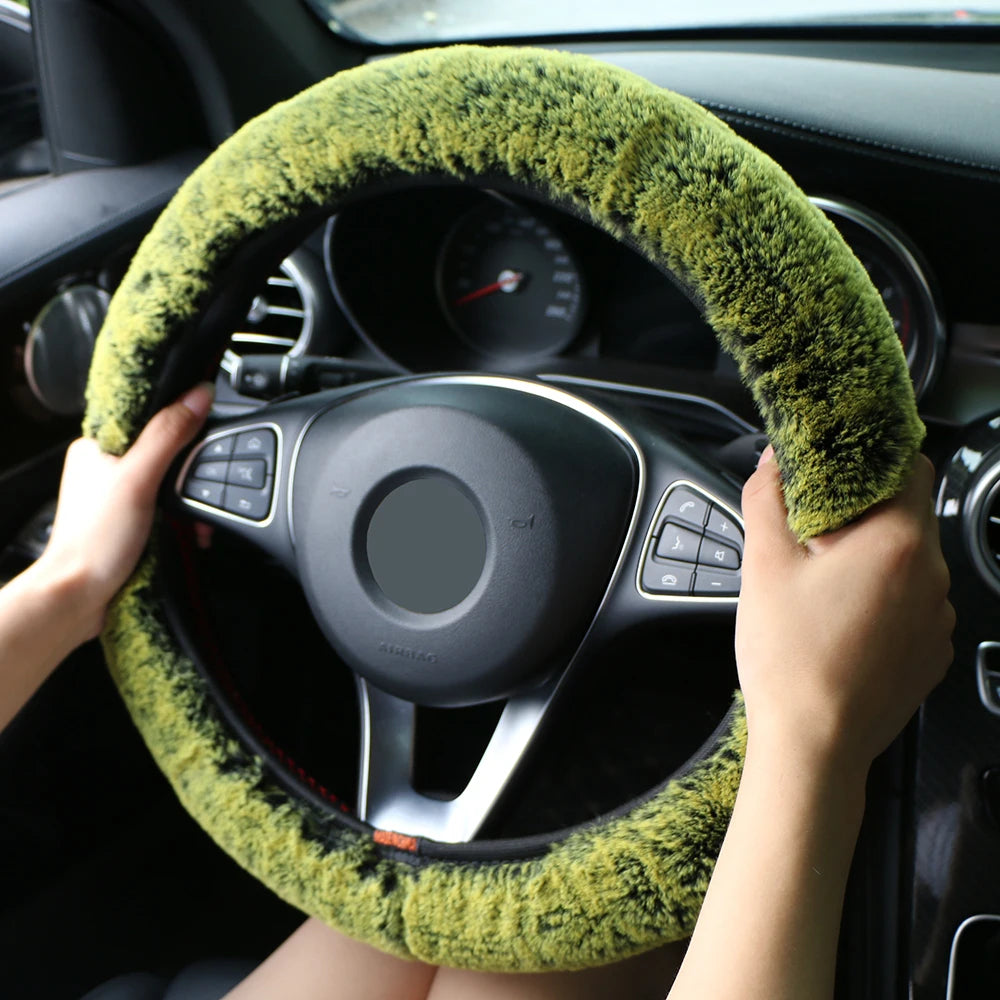 Plüsch-Lenkradbezug für den Winter für Auto und Arbeitsweg – flauschig warm statt kaltem Lenkrad, in 5 Farben