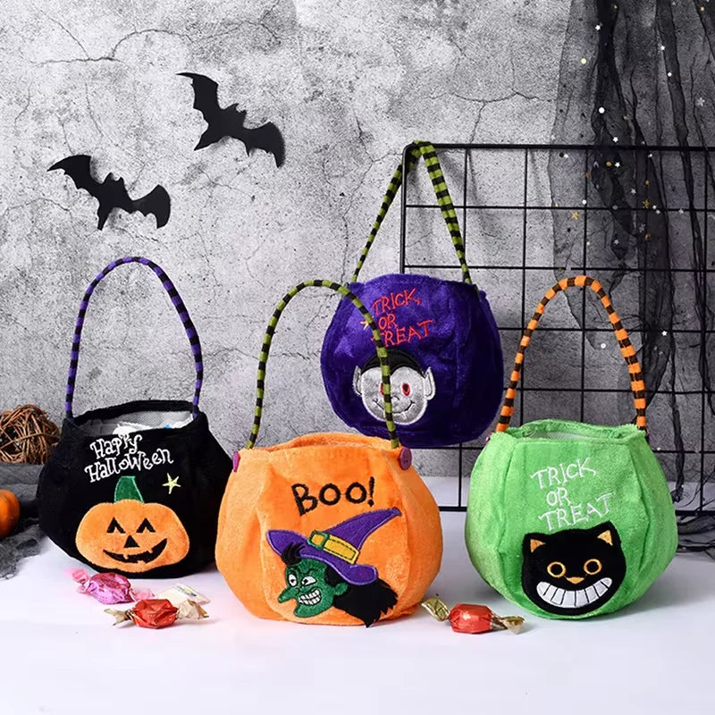 Halloween-Tasche in Kürbisform für Kinder für Süßes-oder-Saures, Schulfest und Party – ca. 25 × 13 cm, Plüschstoff, Henkel, 4 Farben