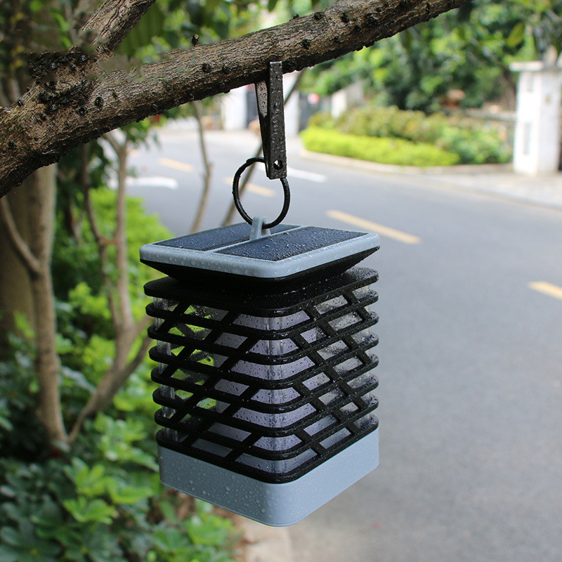 Solar-Gartenlaterne mit Rillenmuster aus ABS für Garten, Terrasse und Weg – warmweißes LED-Licht, Dämmerungsautomatik, IP44, ca. 24 cm hoch