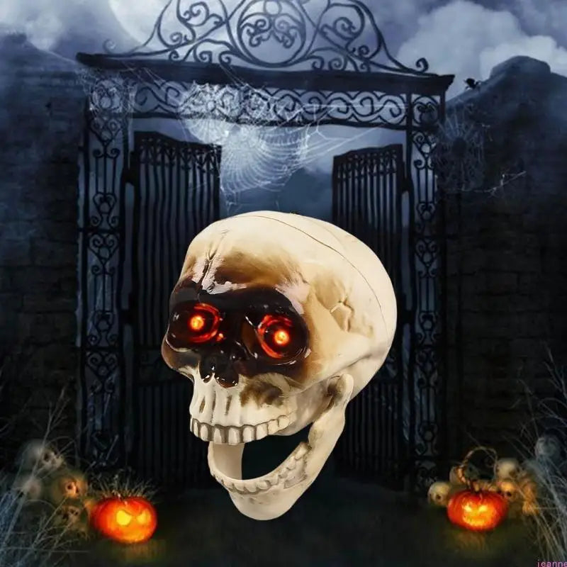 Bewegter Totenkopf mit blinkenden Augen als Halloween-Deko für Tür, Wand und Fenster – 9 × 13,5 cm, beweglicher Kiefer, Kunststoff