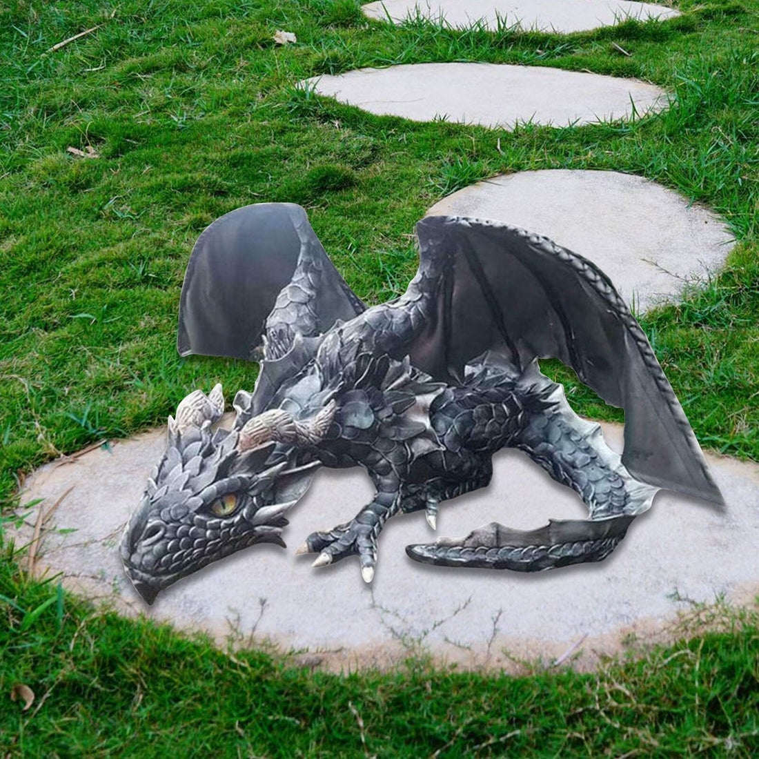 Gotische Drachenfigur als Wächter-Statue aus Kunstharz für Garten, Terrasse und Teichrand – 22 × 18 × 18 cm, wetterfest, kauernder Drache