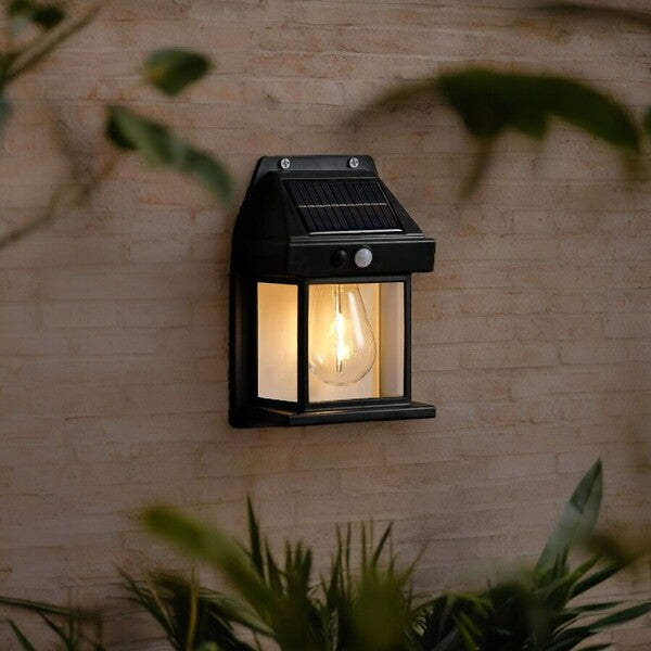 Solar-LED-Außenleuchte mit Bewegungsmelder für Einfahrt, Gartenweg und Terrasse – warmweiß, kabellos, wetterfest, ohne Stromanschluss