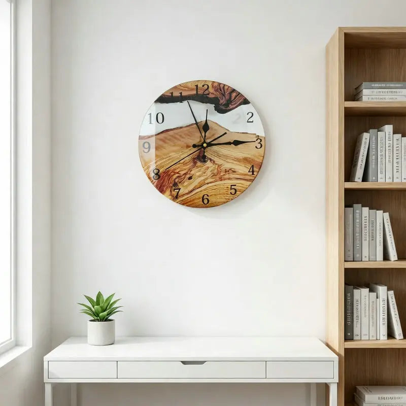Wanduhr aus Glas mit Holzmaserung und weißen Flächen im Kunst-Design für Wohnzimmer und Flur – 30 cm (12 Zoll), rund, lautlos, 4 Motive