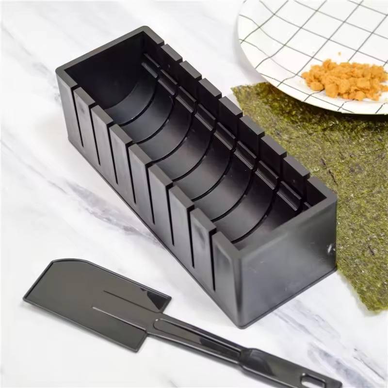Sushi-Form-Set für selbstgemachte Maki-Rollen für Familie, WG und Kochabende – Pressform mit Deckel, Reislöffel und Spatel, gleichmäßige Rollen