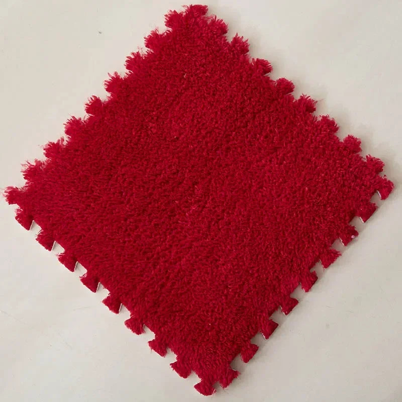 Weiche Spielmatte aus Plüsch-Puzzlefliesen mit EVA-Schaumkern für Babys und Kinder – 30 × 30 × 1 cm, zuschneidbar, 10 oder 20 Stück, 23 Farben