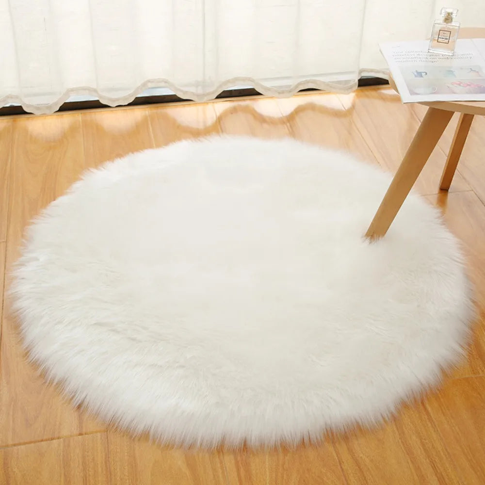 Runder Kunstfell-Teppich als Stuhlauflage und Bettvorleger für das Schlafzimmer – Ø 30, 50 oder 70 cm, ca. 6 cm Flor, weich, 3 Farben