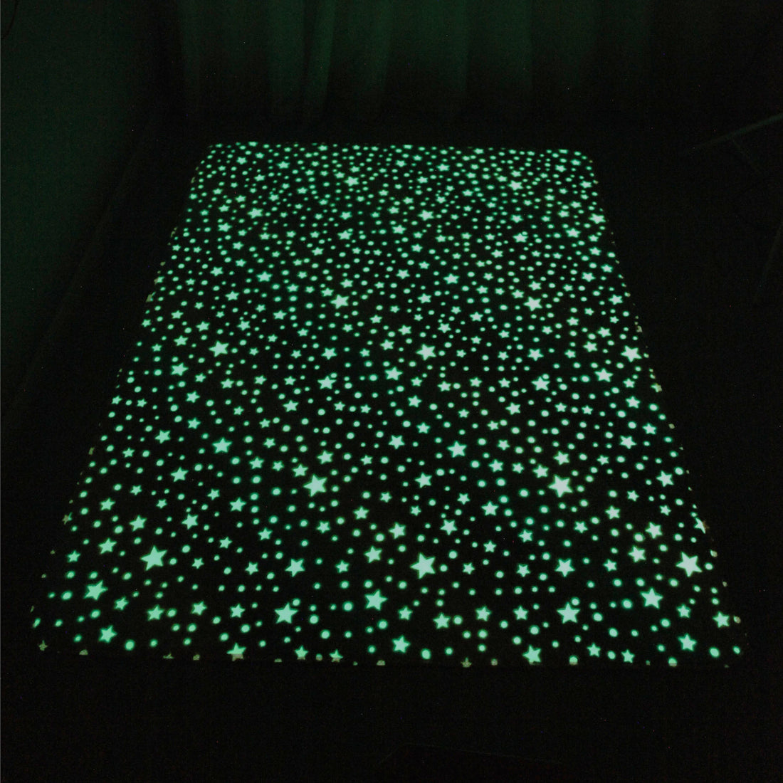 Im Dunkeln leuchtender Teppich mit 3D-Motiven für Kinderzimmer und Schlafzimmer – 40 × 60 bis 160 × 200 cm, Kurzflor, rutschfest, 12 Motive