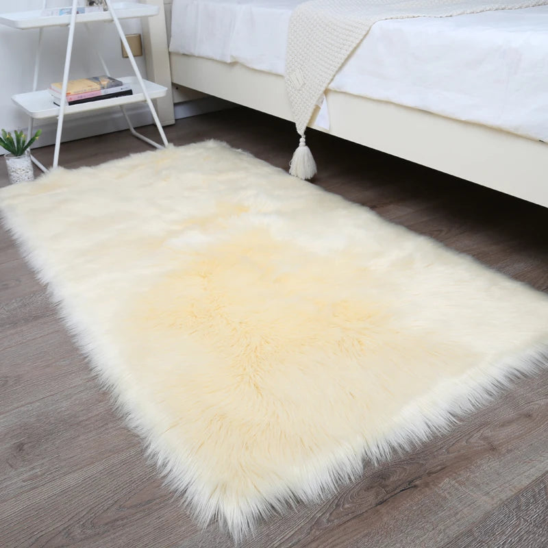 Hochflorteppich aus Kunstfell mit 5–6 cm Flor für Wohnzimmer und Schlafzimmer – 30 × 30 bis 100 × 200 cm, rechteckig, rutschfest, waschbar, 10 Farben