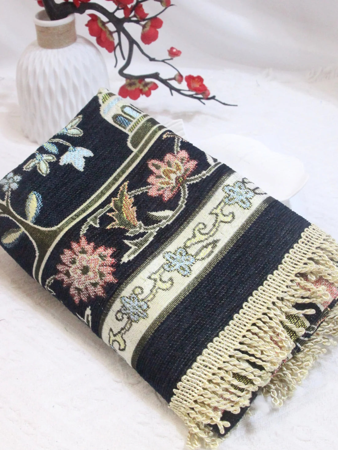 Gepolsterter Gebetsteppich aus Polyester für Gebet zu Hause, in der Moschee und auf Reisen – 70 × 110 cm, weich, tragbar, rutschfest, 4 Farben