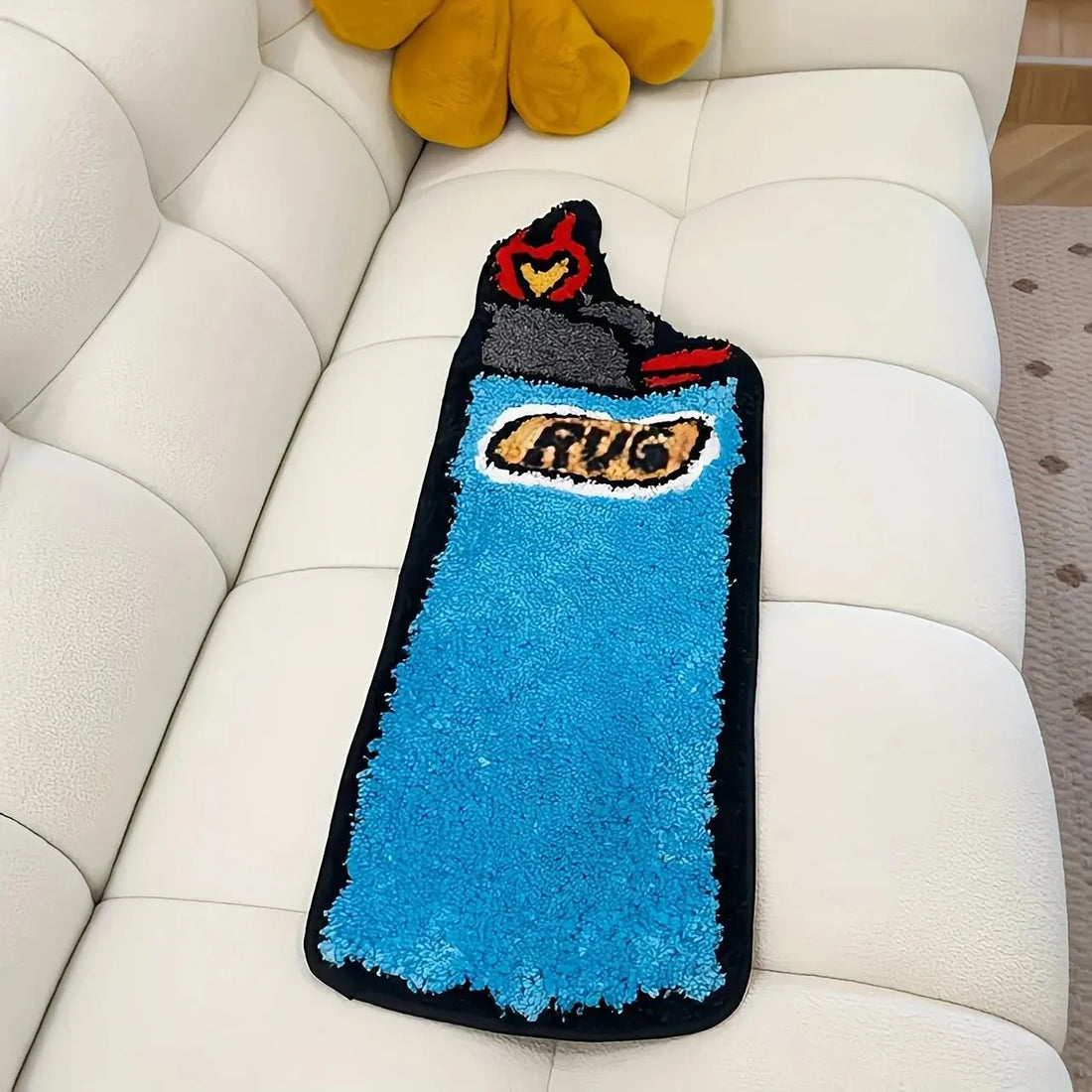 Schmaler flauschiger Teppich in Feuerzeug-Form für Schlafzimmer, Wohnzimmer und Bad – 80 × 24 cm, Blau und Schwarz, Gummirückseite, maschinenwaschbar