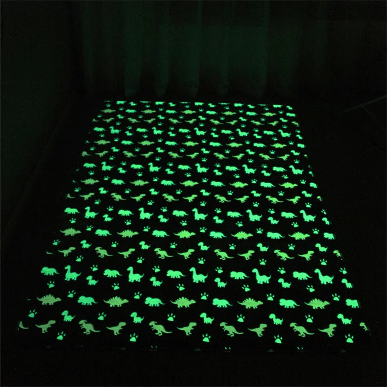 Im Dunkeln leuchtender Teppich mit 3D-Motiven für Kinderzimmer und Schlafzimmer – 40 × 60 bis 160 × 200 cm, Kurzflor, rutschfest, 12 Motive