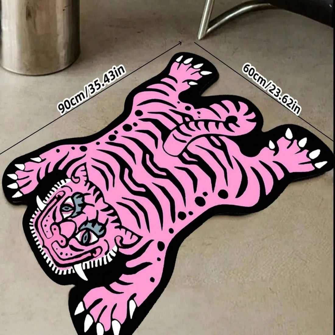 Teppich in Tigerform mit Cartoon-Motiv für Wohnzimmer, Kinderzimmer und Nachttisch – 50 × 80 bis 100 × 150 cm, Flanell, rutschfest, 5 Motive