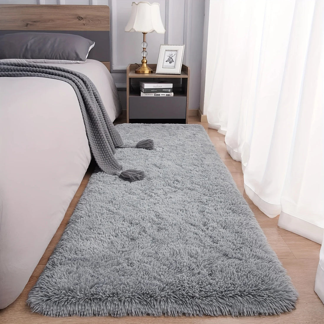 Ultraweicher Plüschteppich in Kunstfell-Optik für Wohnzimmer, Schlafzimmer und Flur – 40 × 60 bis 80 × 160 cm, einfarbig, rutschfest, 3 Farben