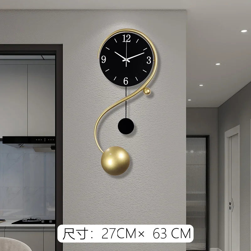 Minimalistische Wanduhr aus Metall im nordischen Stil für das Wohnzimmer – 27 × 63 oder 31 × 71 cm, geometrisch, Pendel, geräuschloses Quarzwerk