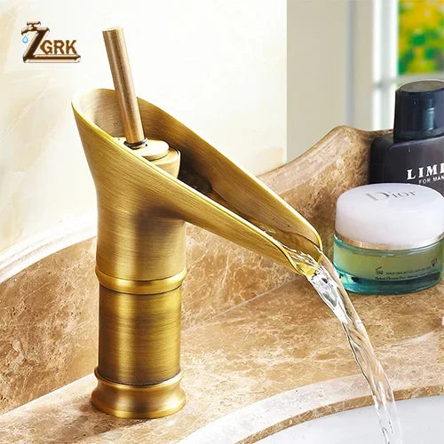 Klassische Waschtischarmatur aus Messing im Antik-Stil für das Badezimmer – Wasserfall-Auslauf, Einloch, Warm- und Kaltwasser, 13 Ausführungen