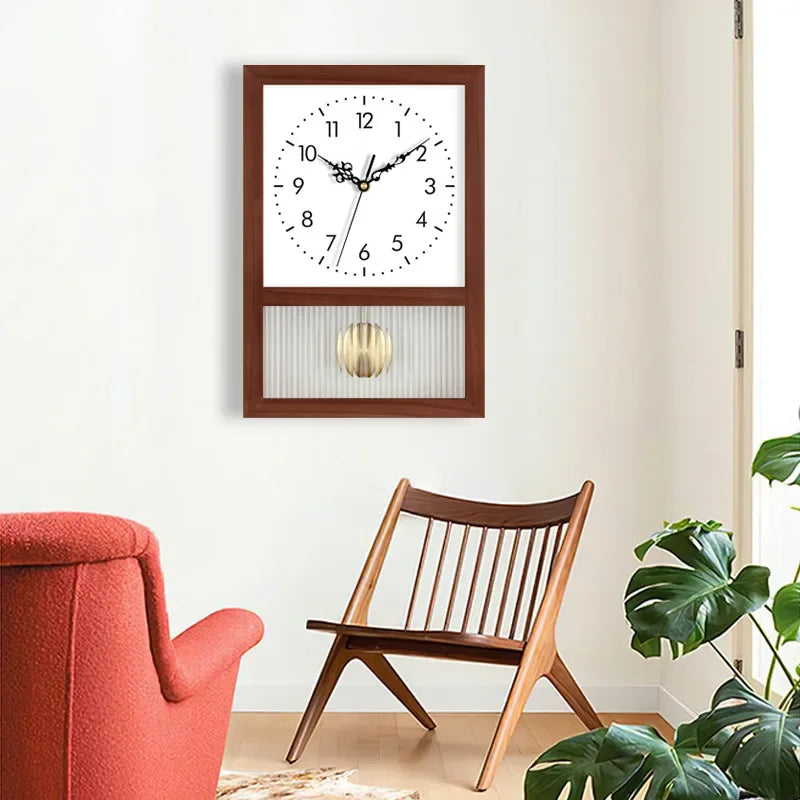 Pendel-Wanduhr aus Massivholz im japanischen Retro-Stil für Wohnzimmer und Arbeitszimmer – ca. 30 × 20 × 7 cm, lautloses Uhrwerk, 8 Ausführungen