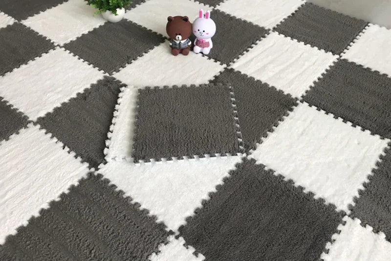 Ineinandergreifende Plüsch-Bodenfliesen als Spielmatte für Kinderzimmer und Schlafzimmer – 30 × 30 × 1 cm, EVA-Schaum, 10 oder 20 Stück, 24 Farben