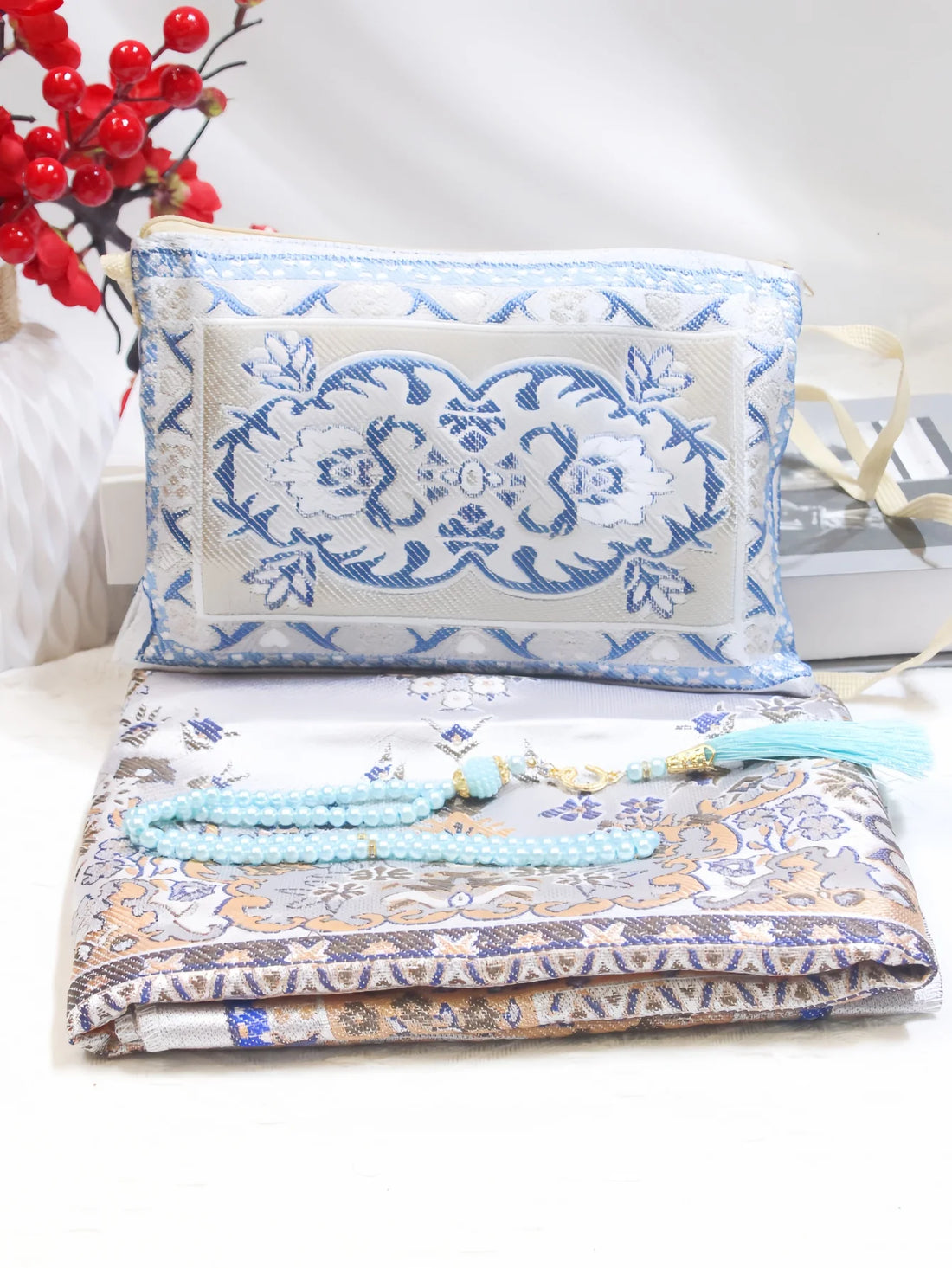 Dreiteiliges Gebetsteppich-Set mit Gebetskette und Tragetasche als Geschenk zu Ramadan und Eid – 70 × 110 cm, beflockt, rutschfest, 5 Farben