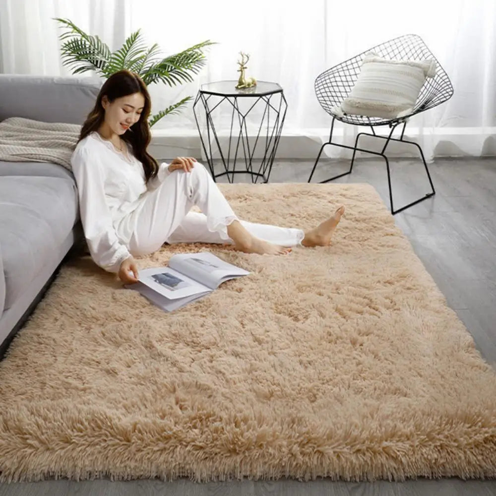 Flauschiger Hochflor-Teppich in Uni-Farbe für Schlafzimmer und Wohnzimmer – 40 × 60 bis 140 × 200 cm, rutschfeste Noppen, eingefasster Rand, 6 Farben