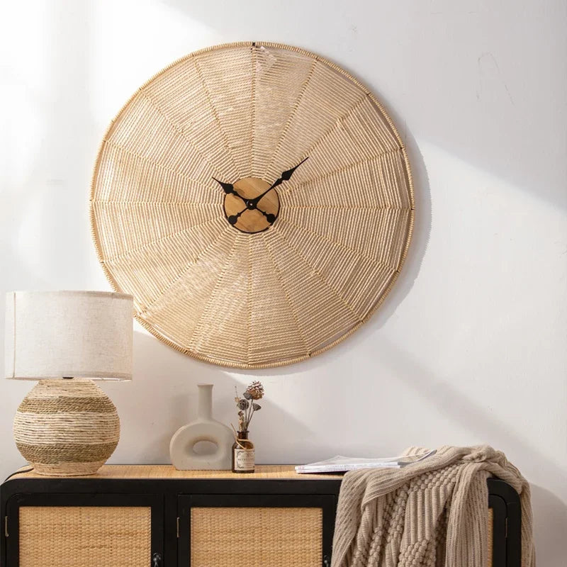Rattan-Wanduhr im japanischen Stil aus Holz, Seil und Eisen für das Wohnzimmer – 60 × 60 oder 80 × 80 cm, rund, geräuschloses Quarzwerk