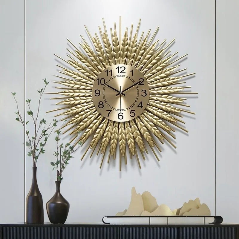 Große Wanduhr aus Metall im Vintage-Stil für Wohnzimmer und Schlafzimmer – Ø 60 cm, rund, Weizenähren-Design, lautloses Quarzwerk, Gold