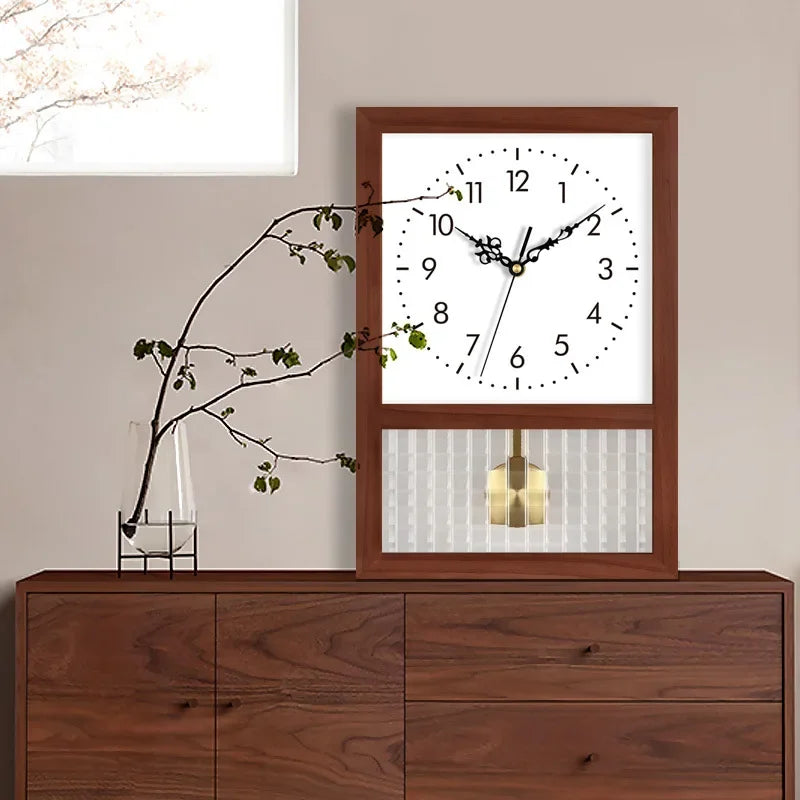 Pendel-Wanduhr aus Massivholz im japanischen Retro-Stil für Wohnzimmer und Arbeitszimmer – ca. 30 × 20 × 7 cm, lautloses Uhrwerk, 8 Ausführungen
