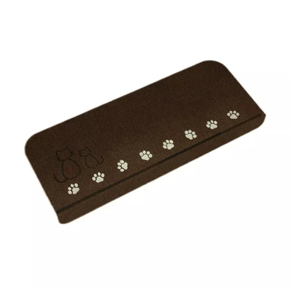 Treppenstufenmatte mit Katzen- und Pfotenmotiv und nachleuchtenden Pfoten für Innentreppen – 55 × 22 × 4,5 cm, geräuschdämpfend, rutschfest, 3 Farben