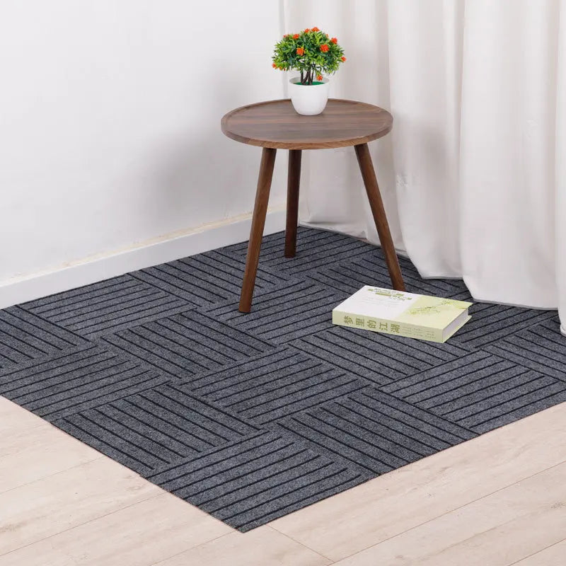 Selbstklebende Teppichfliesen aus PVC für Esszimmer, Schlafzimmer und Küche – je 30 × 30 cm, 5er- oder 10er-Set, einfarbig, 10 Farben