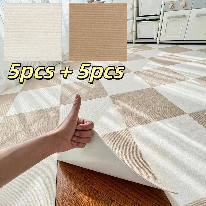 Selbstklebende Teppichfliesen zum Abziehen und Aufkleben für Schlafzimmer, Küche und Bad – 30 × 30 oder 40 × 40 cm, rutschfest, 10er-Pack, 14 Farben
