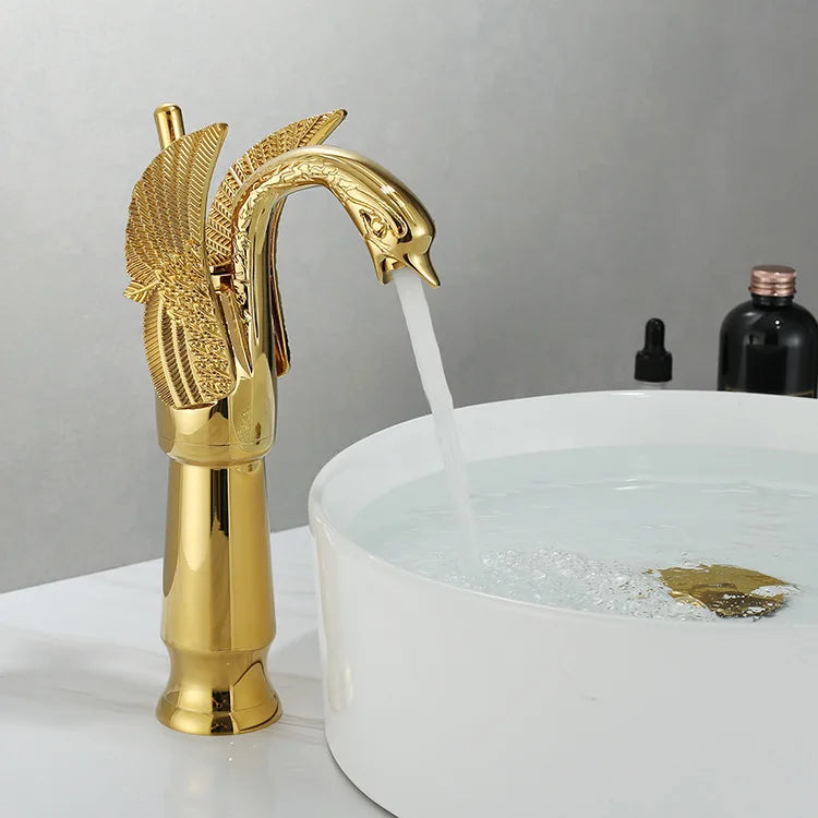 Waschtischarmatur in Schwanenform mit Flügeln aus Messing für das Badezimmer-Waschbecken – Einhebelmischer, 18,5 oder 28,5 cm hoch, 3 Farben