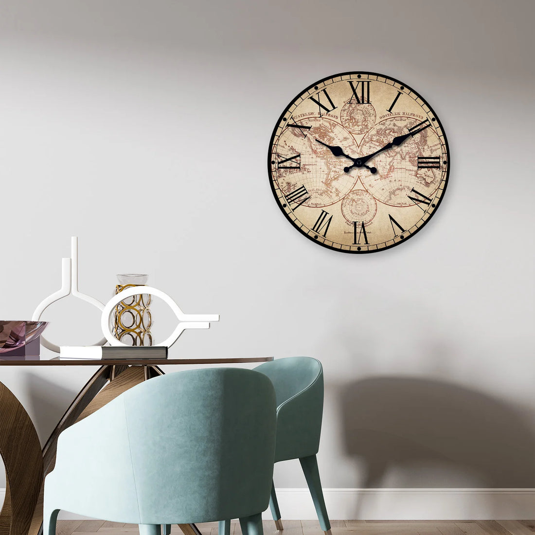 Holz-Wanduhr mit antiker Weltkarte und römischen Ziffern im Vintage-Stil für Wohnzimmer, Schlafzimmer und Küche – 24,7 bis 39,5 cm, rund, lautlos