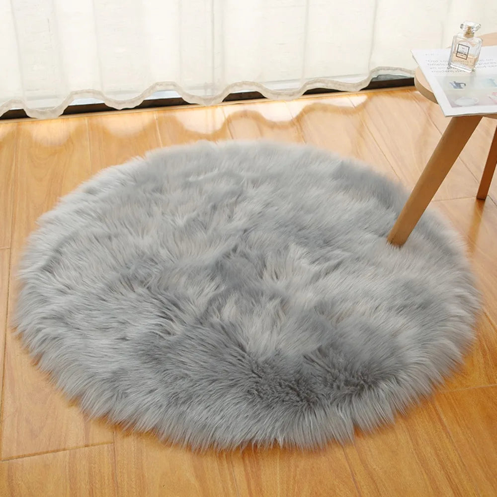 Runder Kunstfell-Teppich als Stuhlauflage und Bettvorleger für das Schlafzimmer – Ø 30, 50 oder 70 cm, ca. 6 cm Flor, weich, 3 Farben