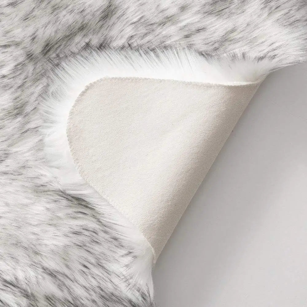 Kunstfell-Teppich in Schaffell-Optik mit langem Flor für Wohnzimmer, Schlafzimmer und Sofa – 45 × 65 bis 80 × 220 cm, 5–6 cm Flor, 10 Farben