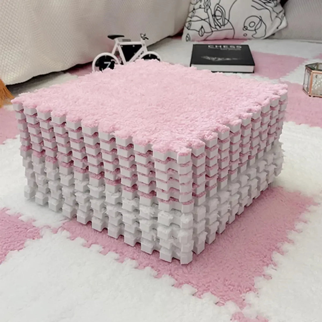 Zweifarbige Plüsch-Puzzlematte als Krabbelmatte für Babys in Kinderzimmer und Wohnzimmer – 30 × 30 × 1 cm, EVA-Schaum, 10 oder 20 Stück, 25 Varianten