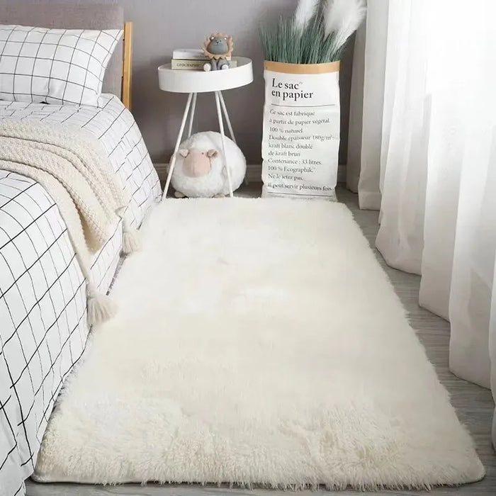 Weicher Teppich in Seidenwoll-Optik als Bettvorleger für Schlafzimmer und Eingang – 40 × 60 bis 80 × 200 cm, rutschfest, waschbar, 7 Farben