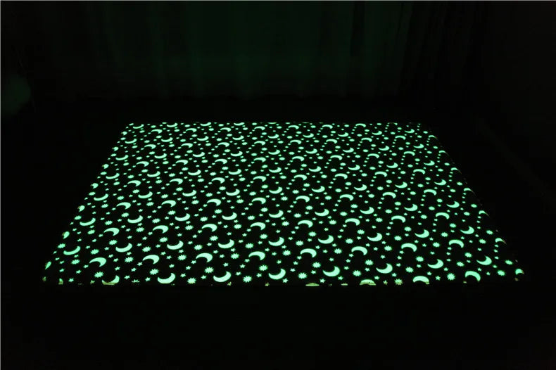Im Dunkeln leuchtender Teppich mit 3D-Motiven für Kinderzimmer und Schlafzimmer – 40 × 60 bis 160 × 200 cm, Kurzflor, rutschfest, 12 Motive