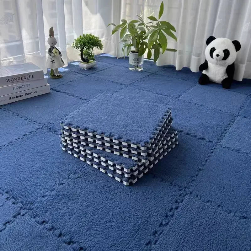 Plüsch-Puzzlematte aus 10 Schaumstofffliesen als warme Spielfläche für Schlafzimmer und Kinderzimmer – 30 × 30 × 1 cm, zuschneidbar, 16 Farben