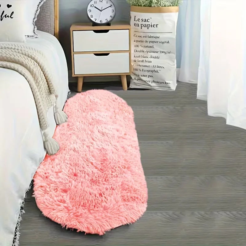 Ovaler Kunstfell-Teppich als Bettvorleger für Schlafzimmer, Wohnbereich und Hotelzimmer – 40 × 120 oder 60 × 160 cm, weich, rutschfest, 3 Ausführungen