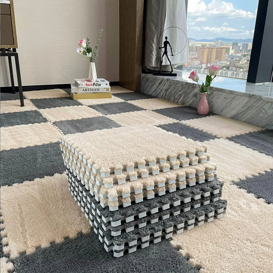 Warme Spielmatte aus 10 Plüsch-Schaumstofffliesen für Kinderzimmer und Schlafzimmer – 30 × 30 × 1 cm, ineinandergreifend, mit Randstreifen, 16 Farben