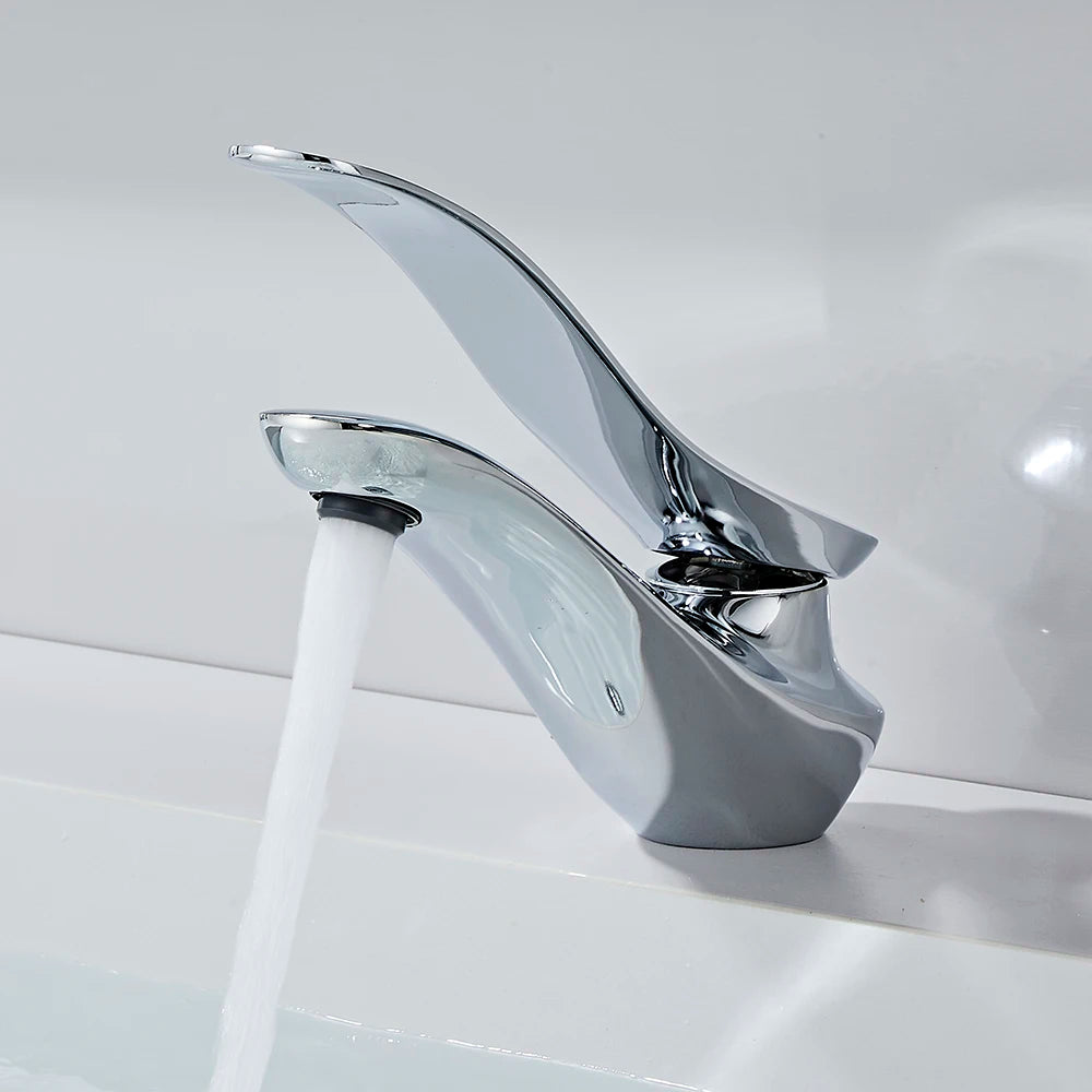 Einhebel-Waschtischarmatur aus Messing für das Badezimmer-Waschbecken – Einlochmontage, Warm- und Kaltwasser, Keramikkartusche, Chrom