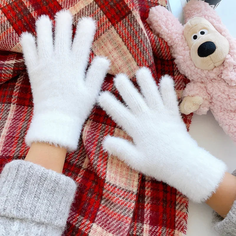 Weiche Plüsch-Winterhandschuhe für Damen für kalte Tage, Arbeitsweg und Spaziergang – Handschuhe in Schwarz, Weiß, Khaki, Rosa