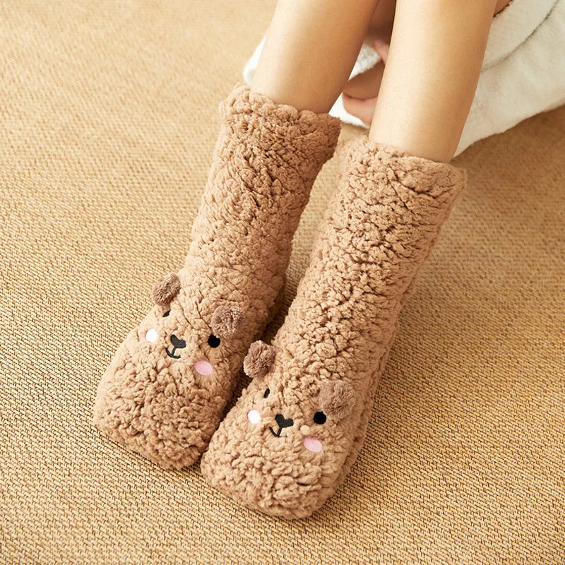 Kuschelige Fleece-Socken im Kawaii-Bären-Design für Zuhause, Sofa und Homeoffice – warme Haussocken in 7 Farben