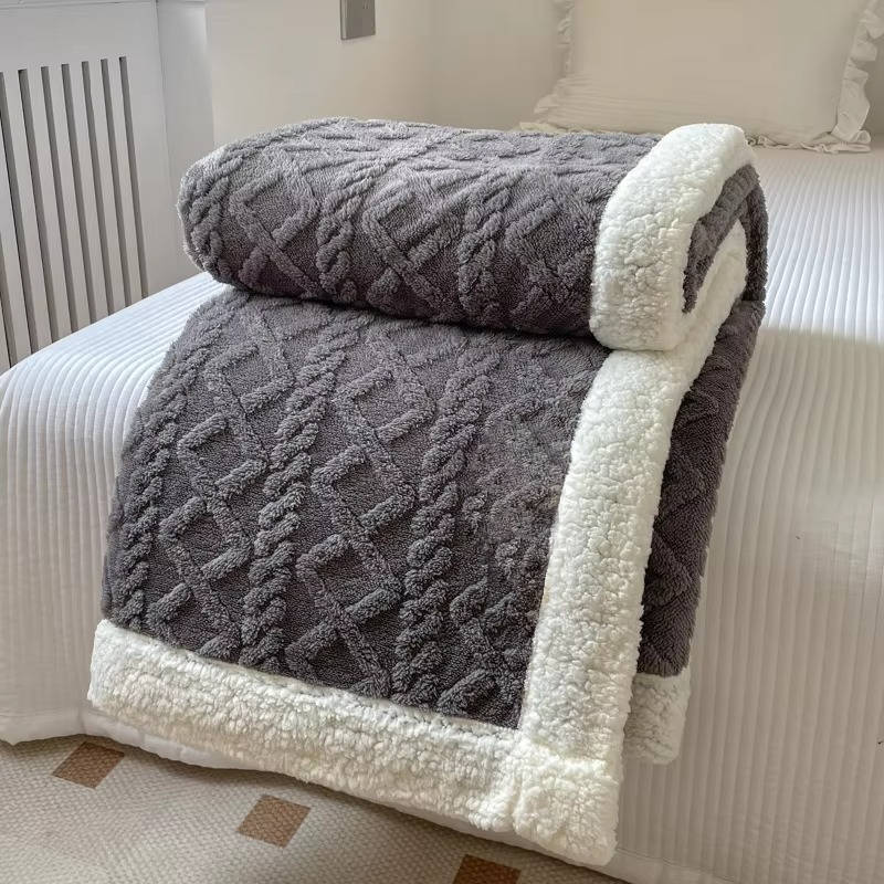 Weiche Fleecedecke für Sofa und Bett als Kuscheldecke – 100 × 150 bis 200 × 230 cm, leicht, in 9 Farben