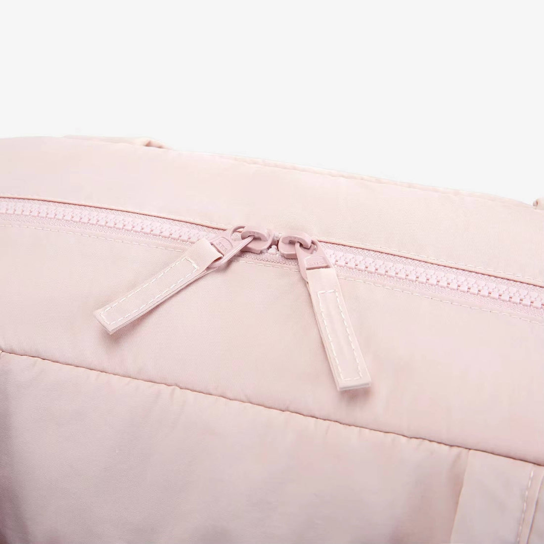Gesteppte Reisetasche aus Ripstop-Stoff mit Nassfach für Reise, Fitnessstudio und Schwimmbad – wasserdicht, Trolleyband, Schulterriemen, 2 Farben