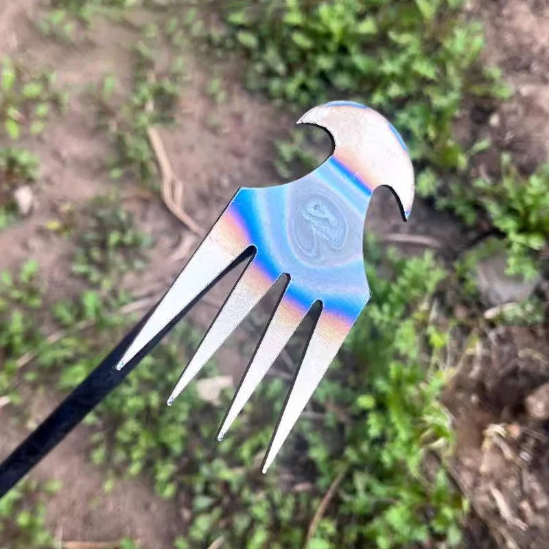 Unkrautjäter aus Manganstahl mit 4 Zinken und Sichelform für Beete, Fugen und Pflanzkübel – verlängerter Griff, poliert, 29 oder 50 cm