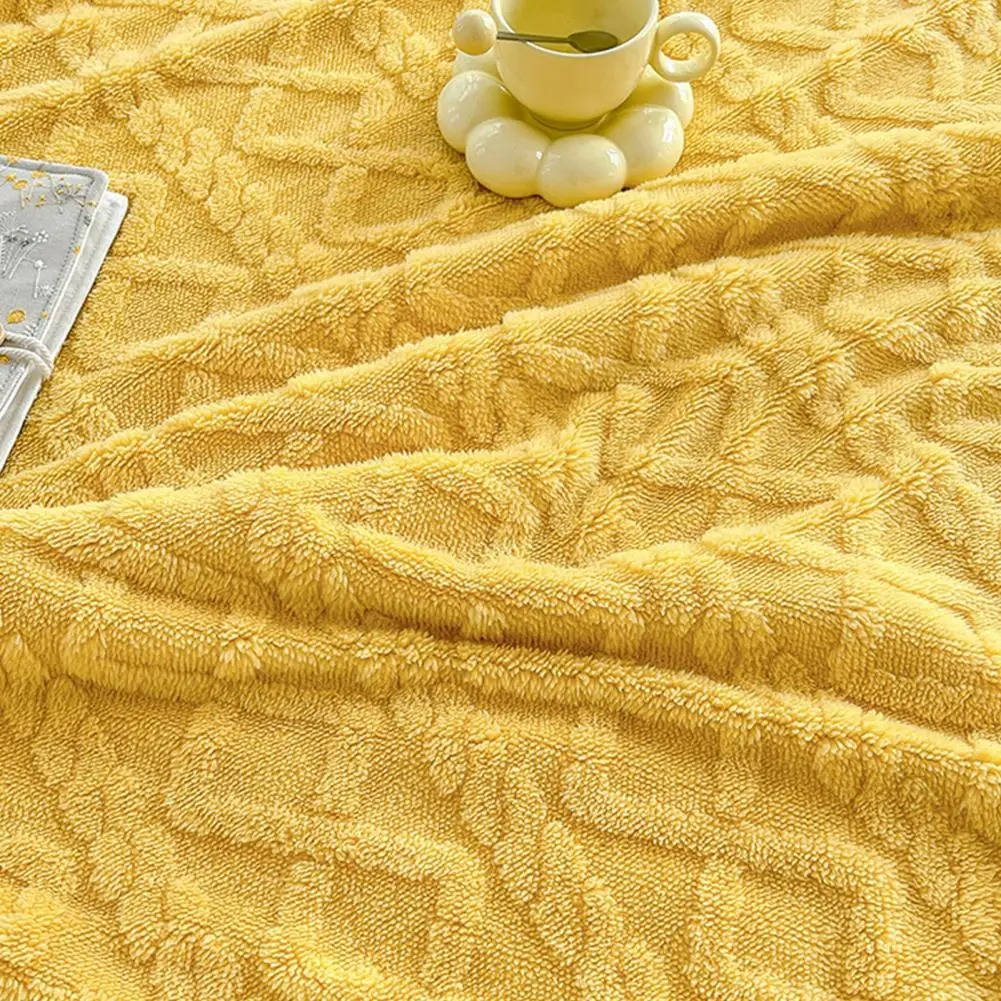 Weiche Fleecedecke für Sofa und Bett als Kuscheldecke – 100 × 150 bis 200 × 230 cm, leicht, in 9 Farben