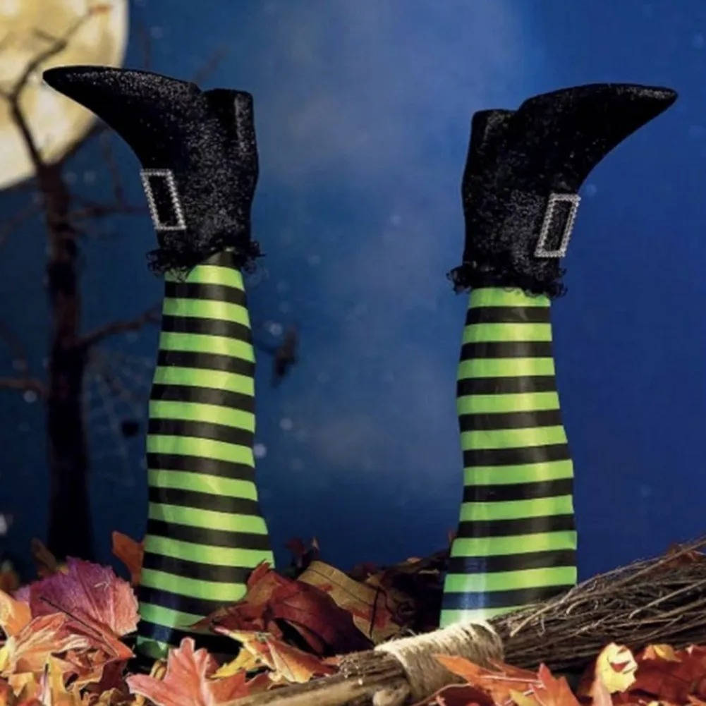 Hexenbeine mit Ringelstrümpfen als Halloween-Deko für Garten, Beet und Veranda – mit Erdspießen, Kunststoff und Schaumstoff, in 5 Farben