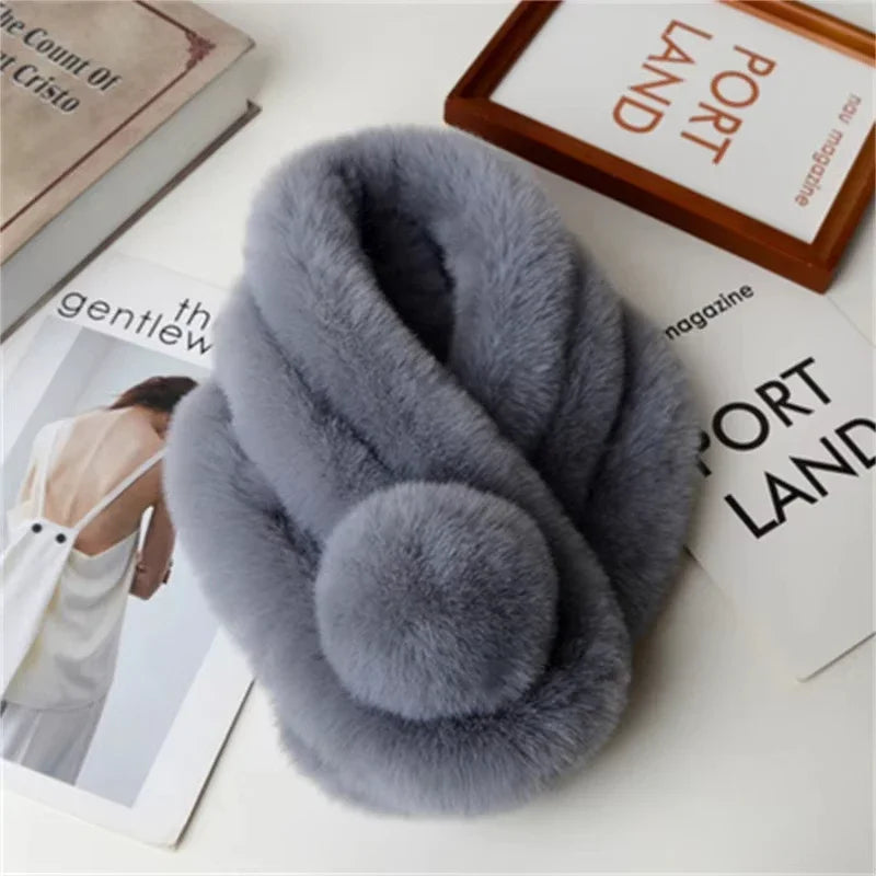 Plüschiger Kunstfell-Winterschal im eleganten Stil für Mantel und Daunenjacke – voluminöse Fell-Optik ohne echtes Fell, 6 Farben