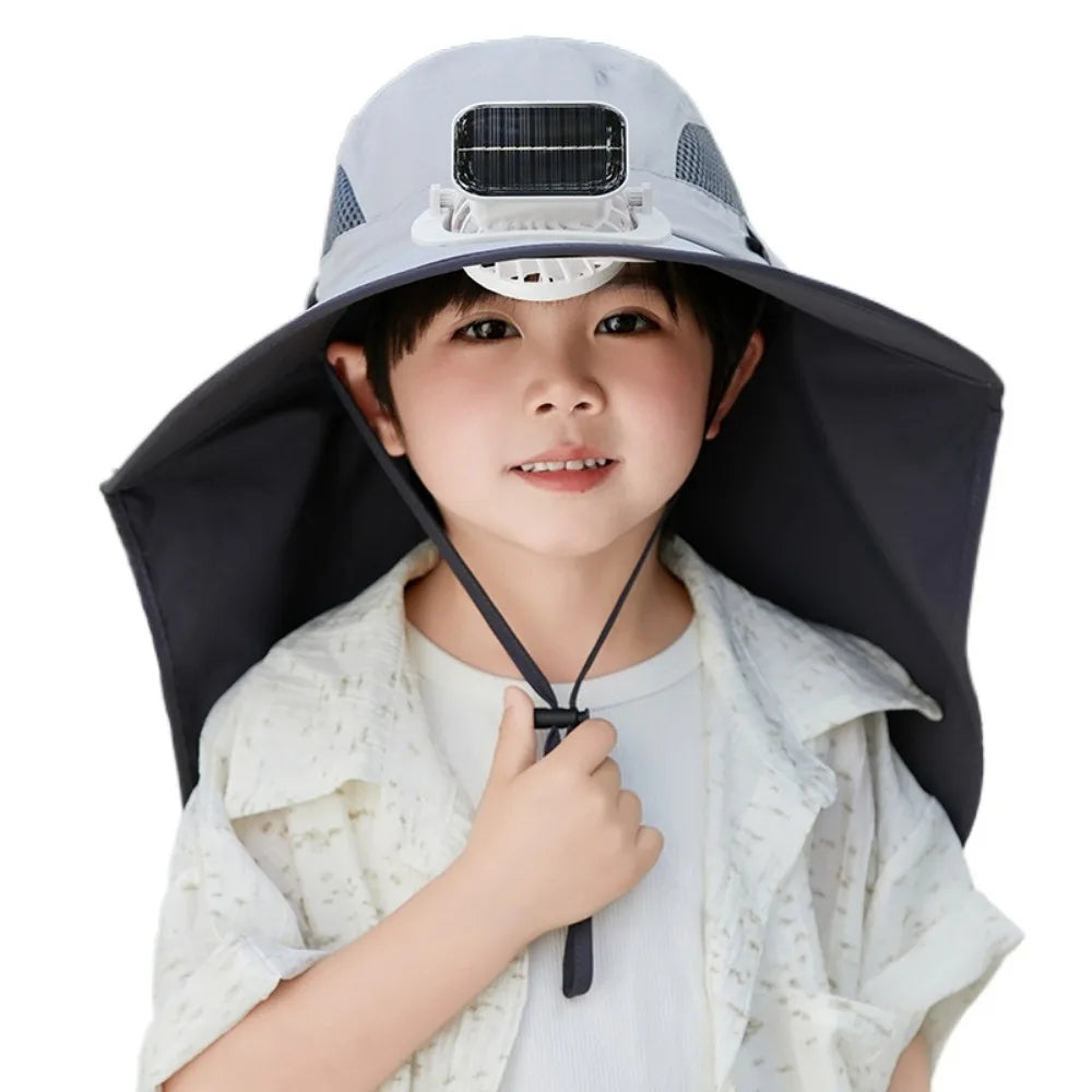 Kinder-Sonnenhut mit Solar-Ventilator und breiter Krempe für Garten, Angeln und Reisen – UPF 50+, 3 Stufen, 800-mAh-Akku, Kopfumfang 52–55 cm